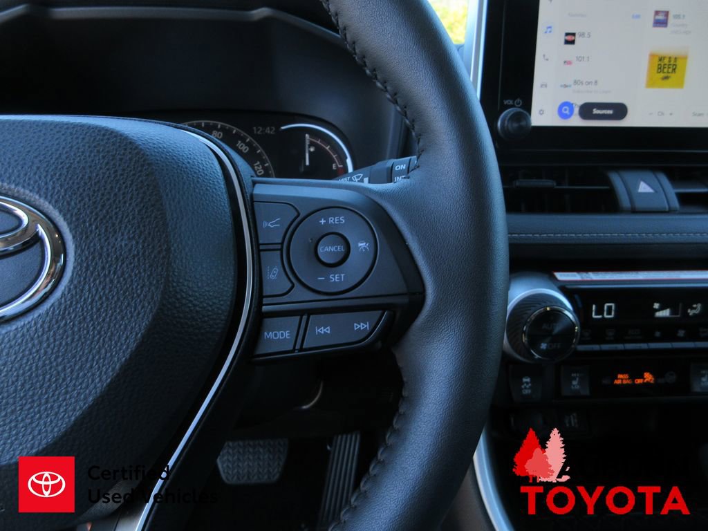 Certified 2025 Toyota RAV4 XLE w/ Convenience Package image 18