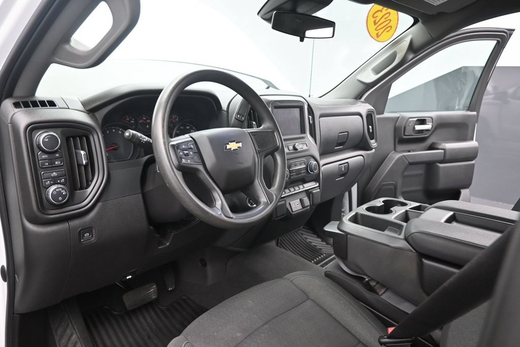 Used 2023 Chevrolet Silverado 1500 Custom w/ LPO, Dark Essentials Package AWD/4WD image 17