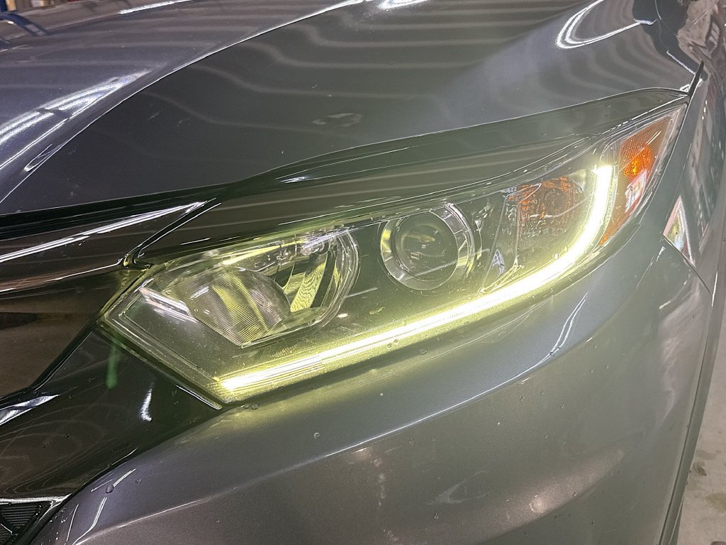 Used 2021 Honda HR-V Sport image 30