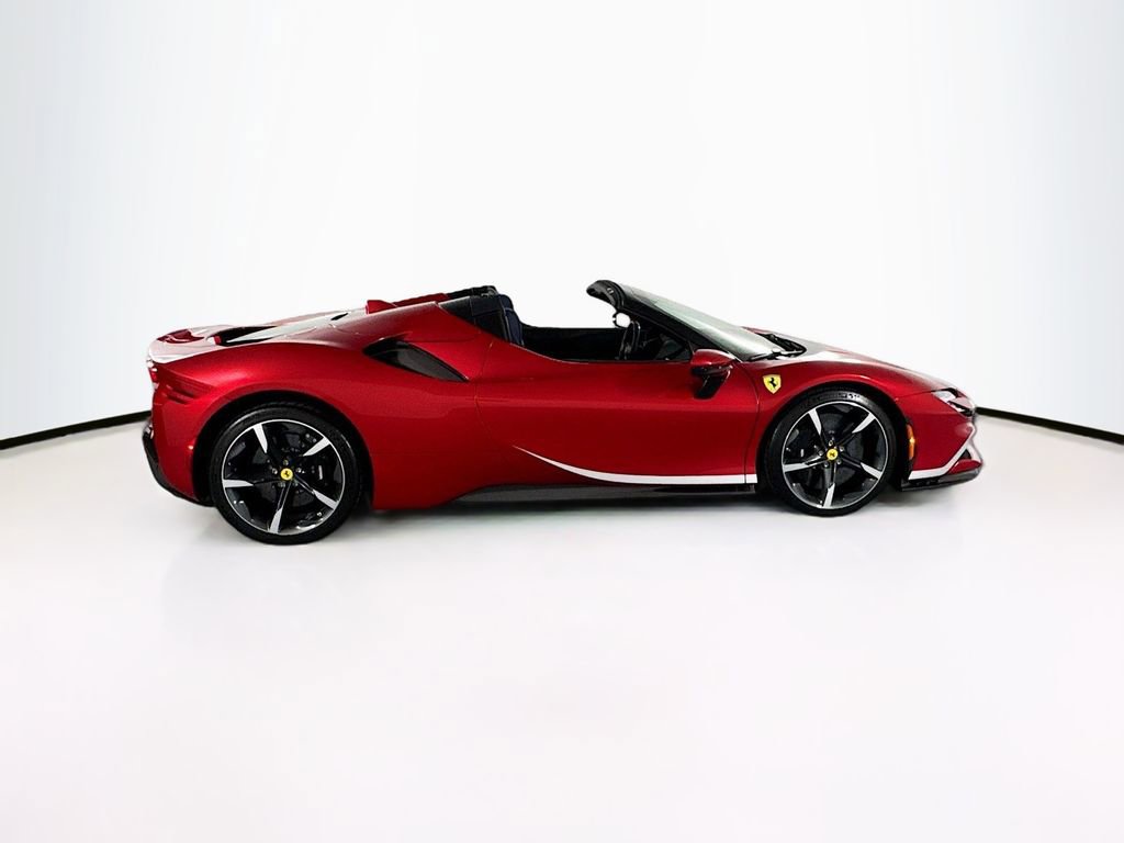 Used 2025 Ferrari SF90 Spider AWD/4WD image 4