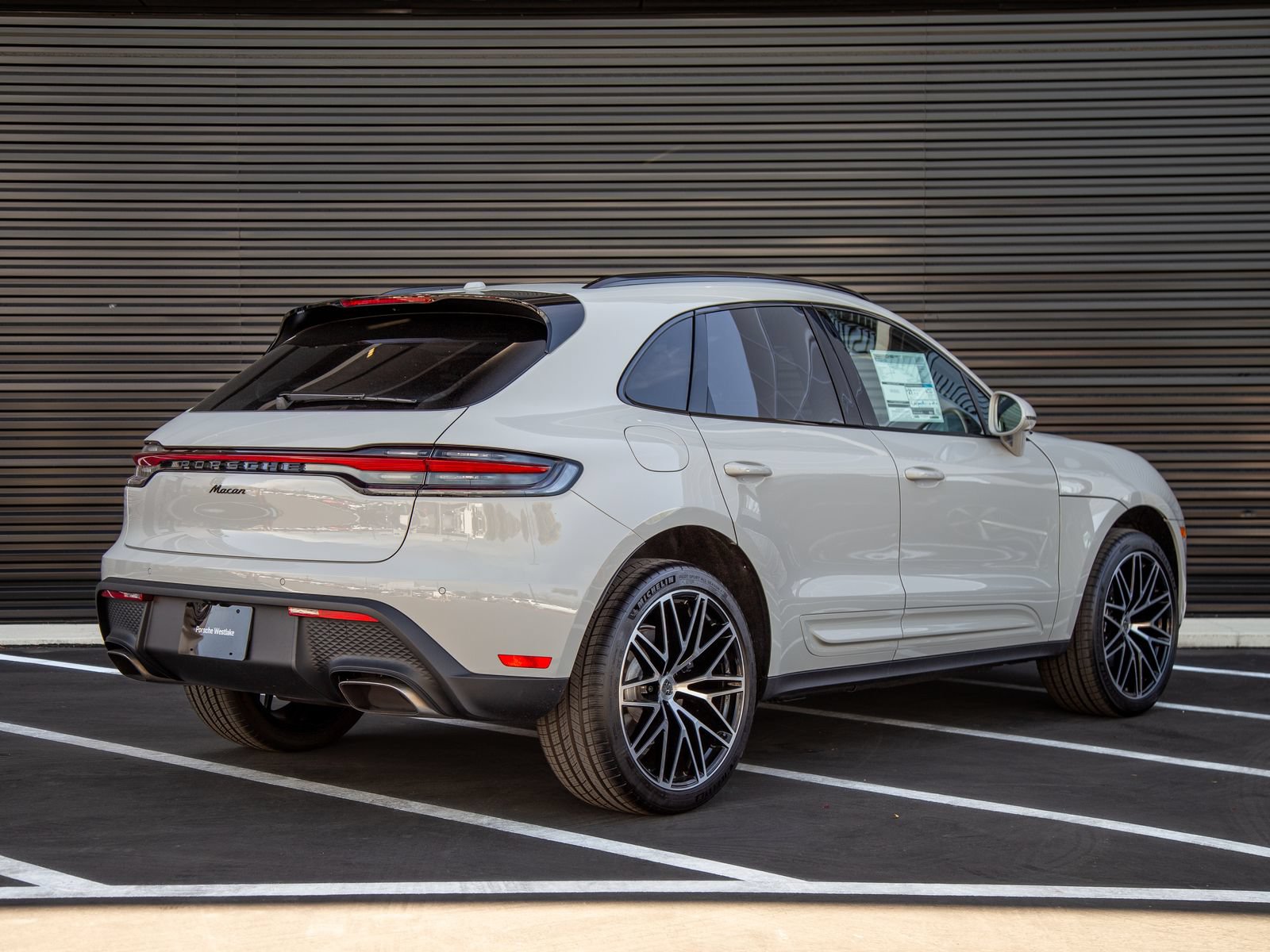 New 2026 Porsche Macan AWD/4WD image 7