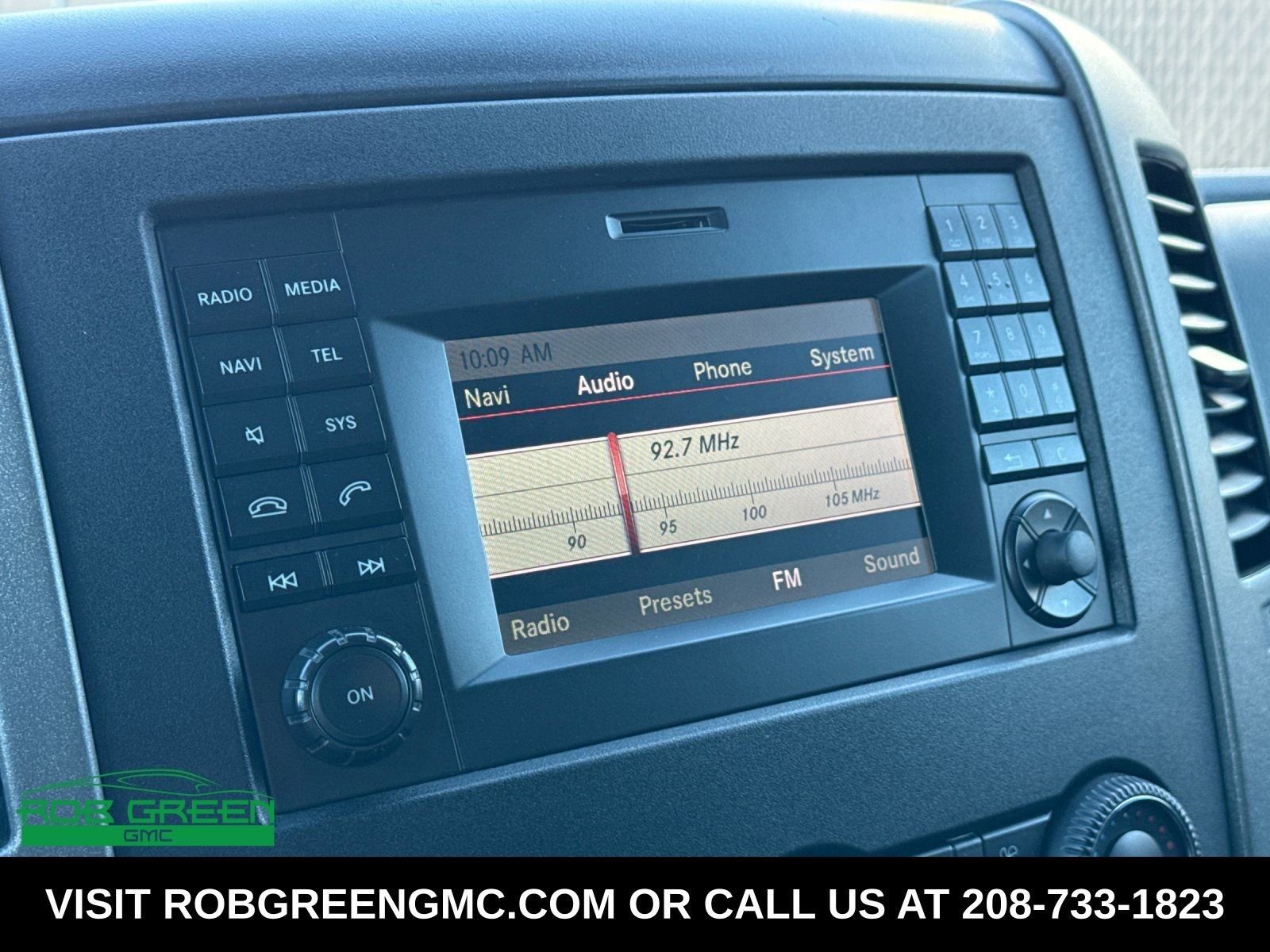 Used 2016 Mercedes-Benz Sprinter 2500 image 18