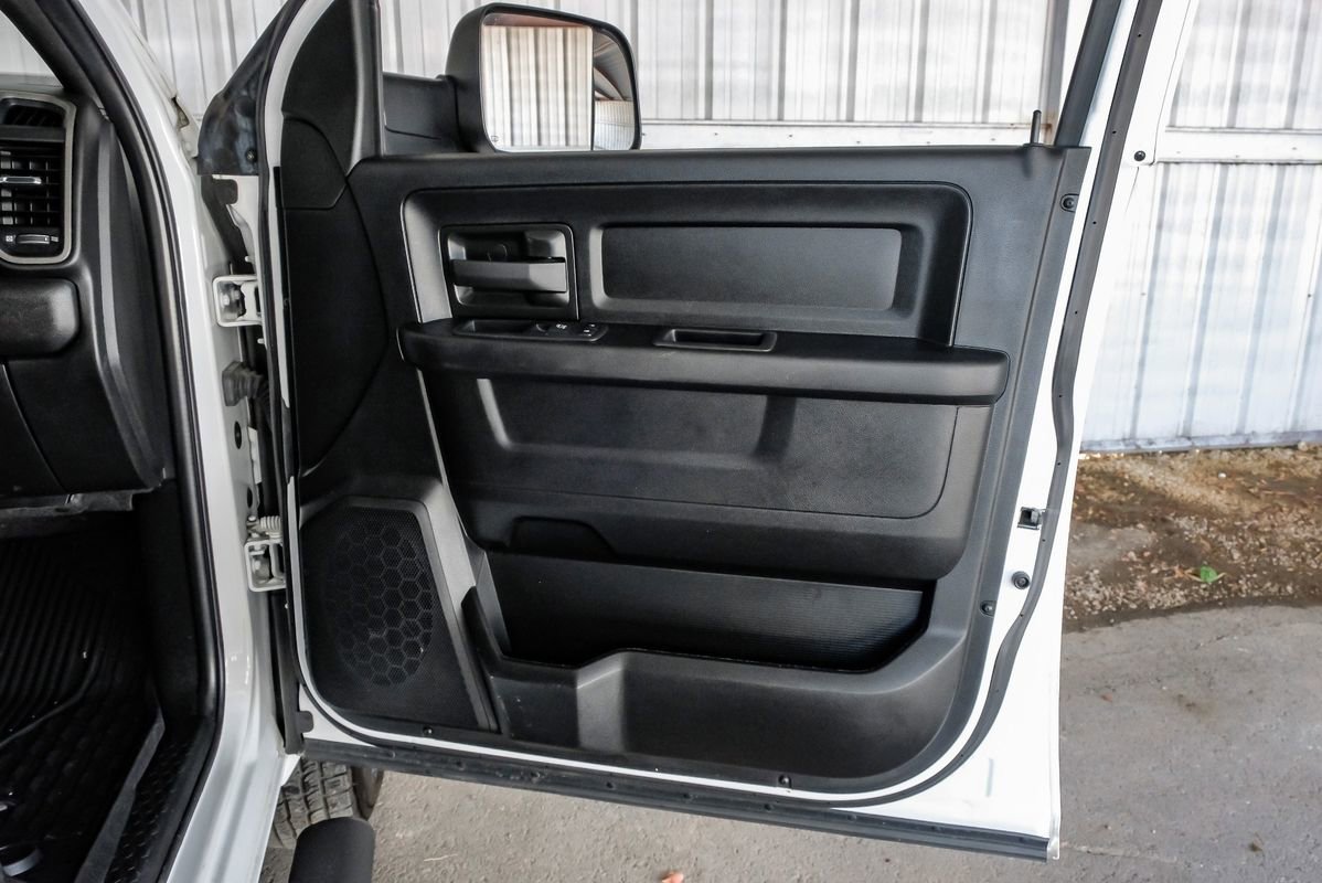 Used 2022 RAM 3500 Tradesman w/ Chrome Appearance Group image 44