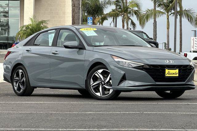 Certified 2023 Hyundai Elantra SEL w/ Convenience Package FWD image 2