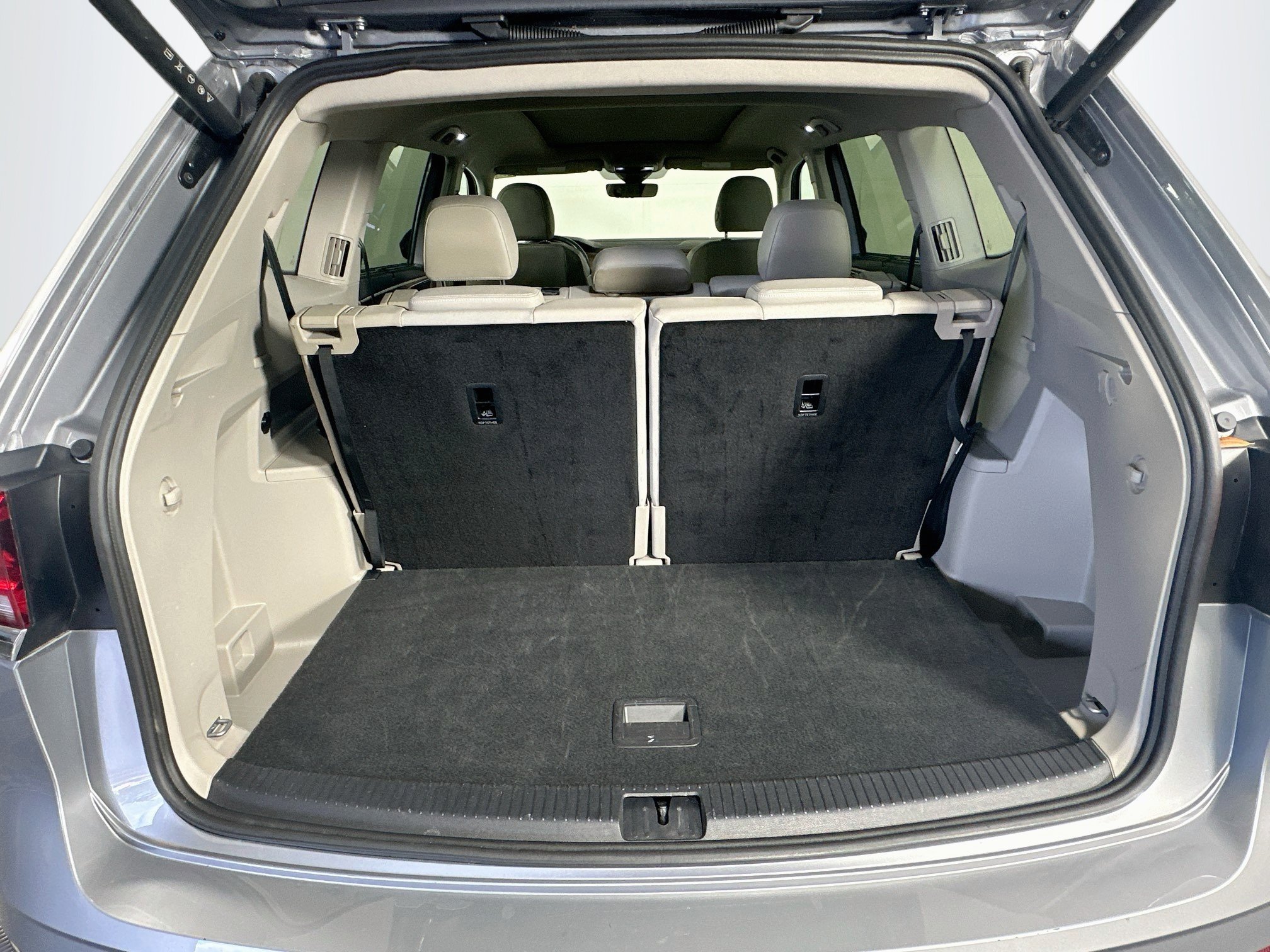 Used 2026 Volkswagen Atlas SE FWD image 29