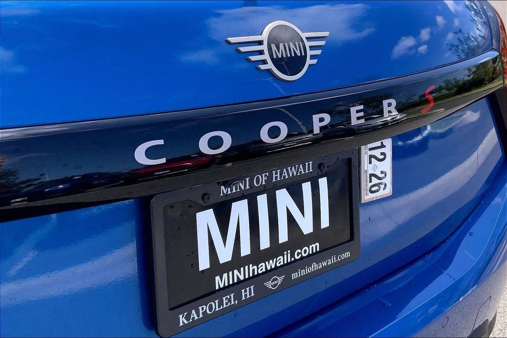 Certified 2025 MINI Cooper S FWD image 9