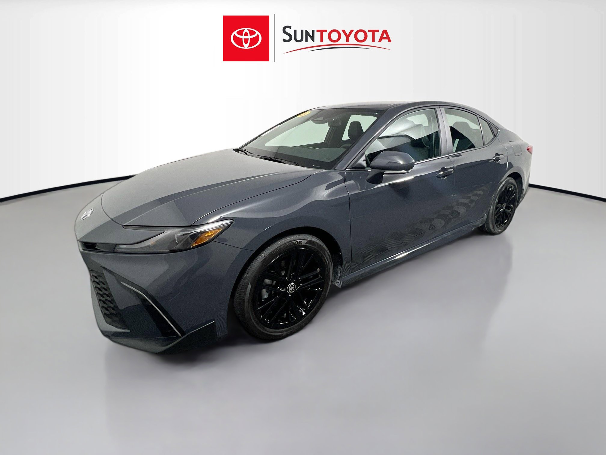 New 2026 Toyota Camry SE FWD image 9