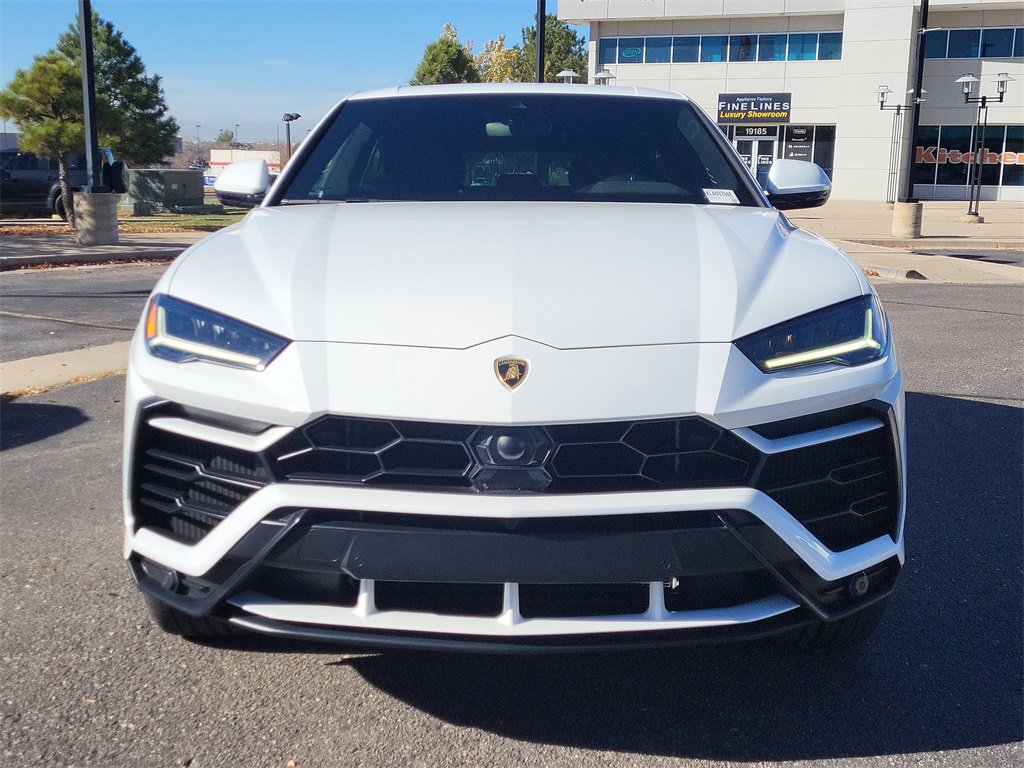 Used 2019 Lamborghini Urus image 10