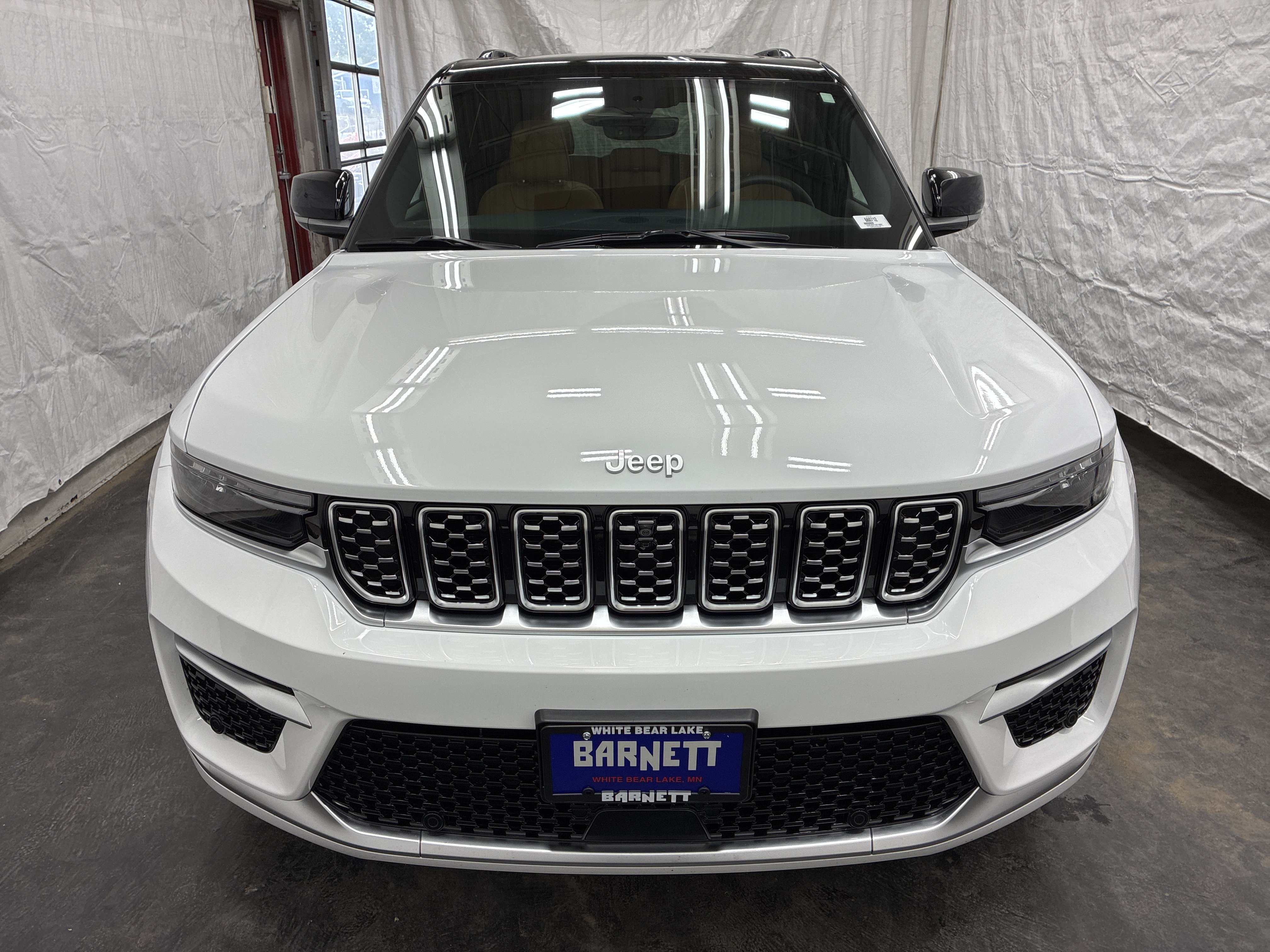 Certified 2025 Jeep Grand Cherokee Summit AWD/4WD image 7