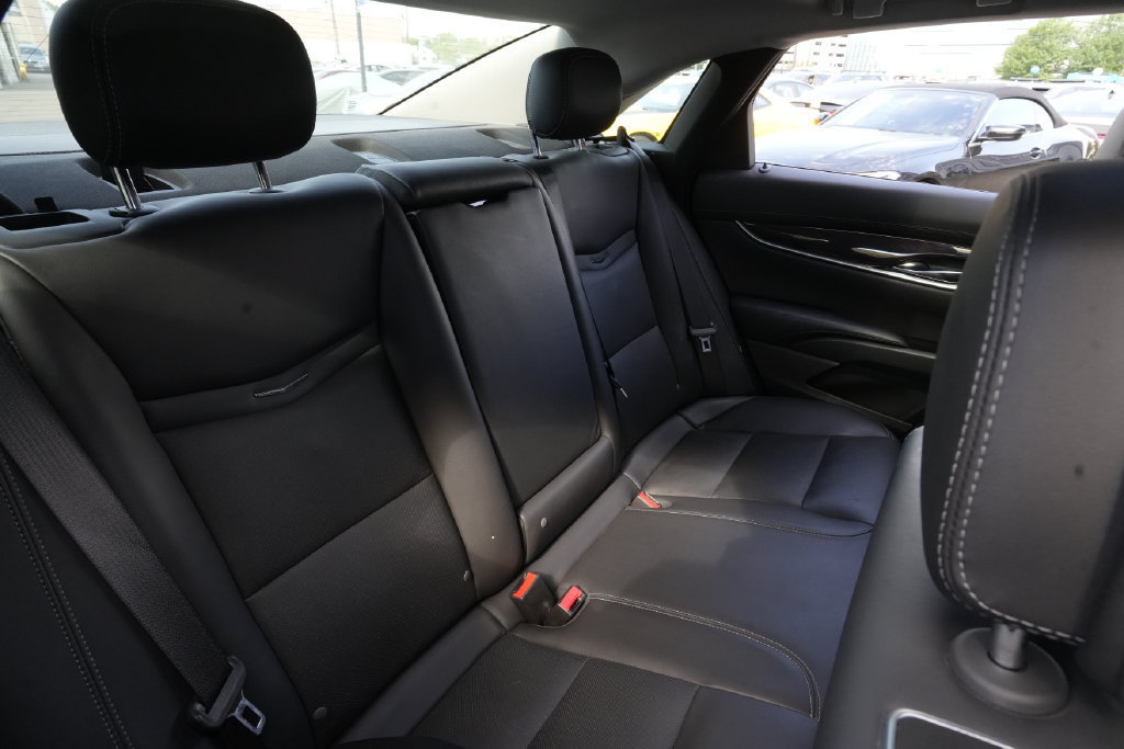Used 2014 Cadillac XTS Premium AWD/4WD image 30