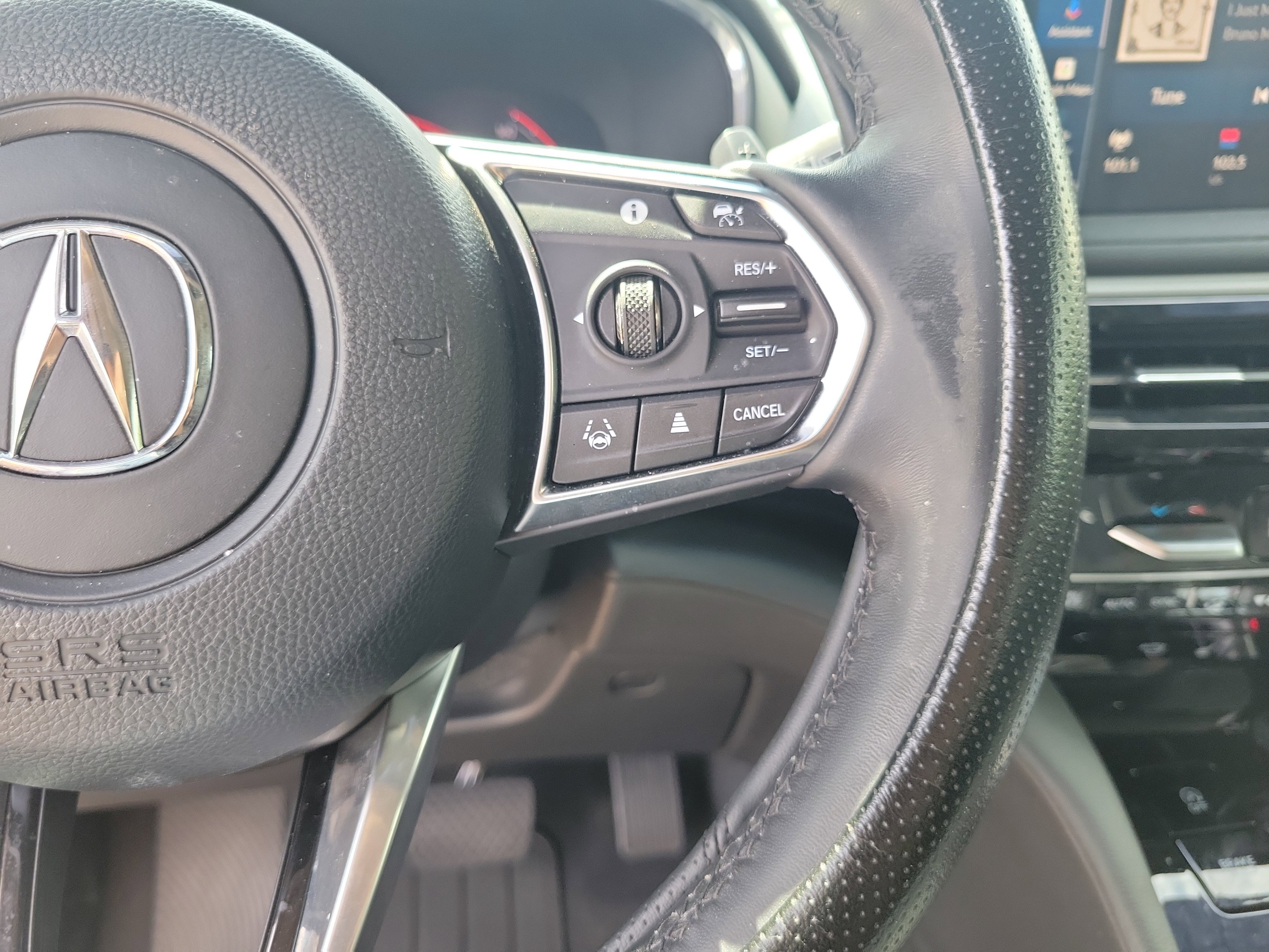 Used 2025 Acura MDX SH-AWD image 11