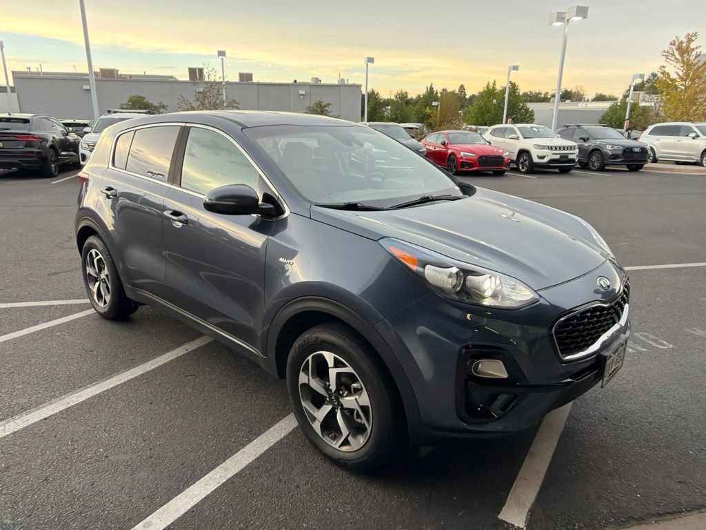 Used 2020 Kia Sportage LX w/ LX Popular Package AWD/4WD image 2