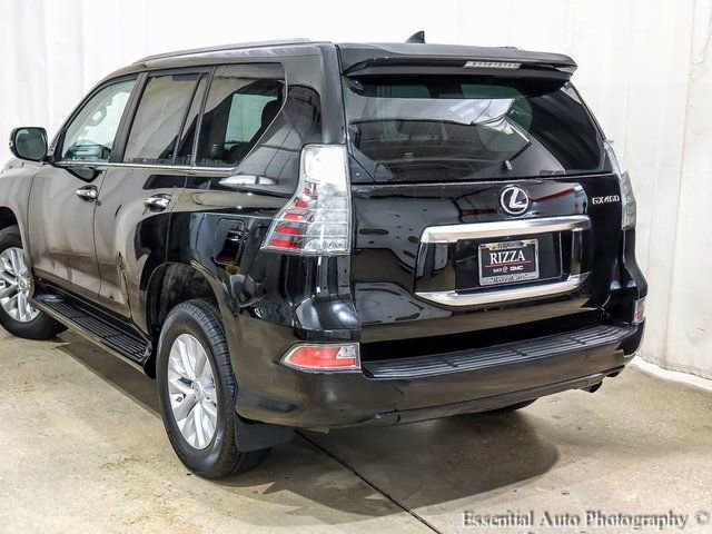Used 2022 Lexus GX 460 Premium w/ Premium Package image 4