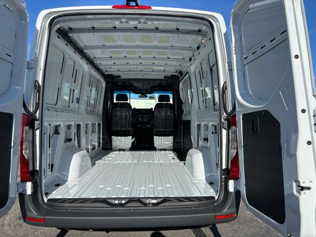 Used 2026 Mercedes-Benz Sprinter 2500 image 25