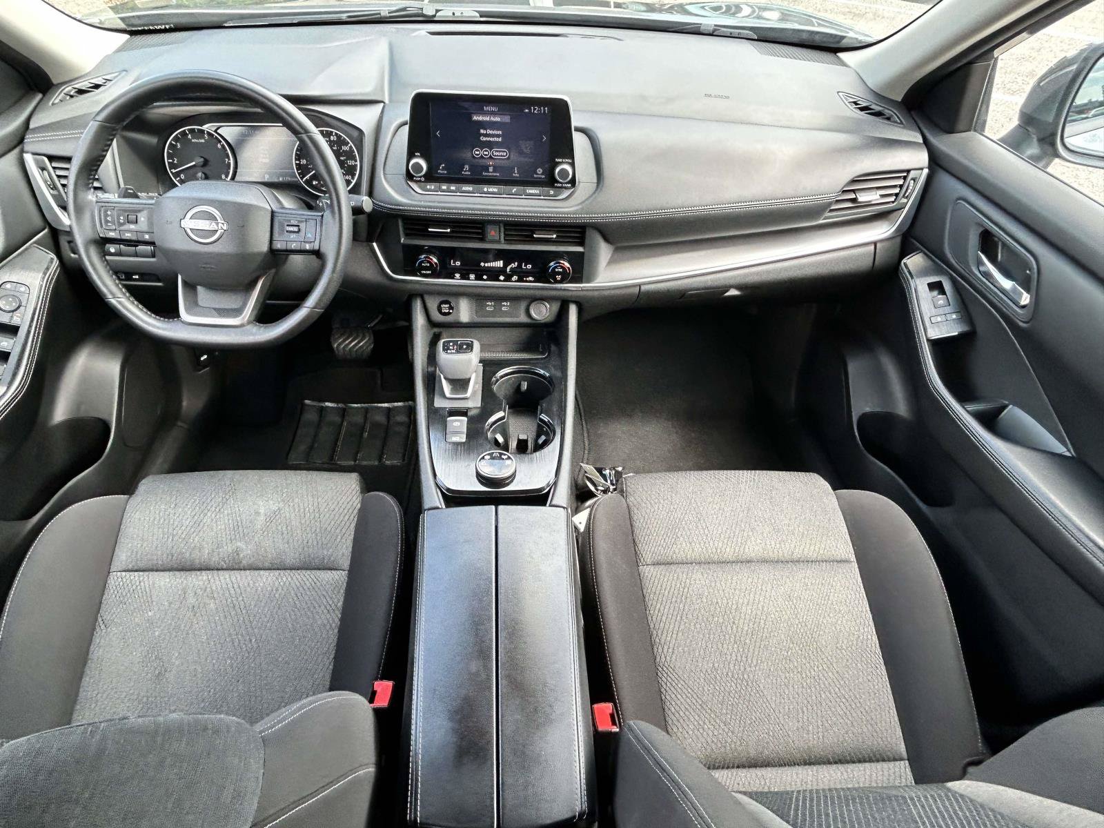 Used 2025 Nissan Rogue SV AWD/4WD image 9
