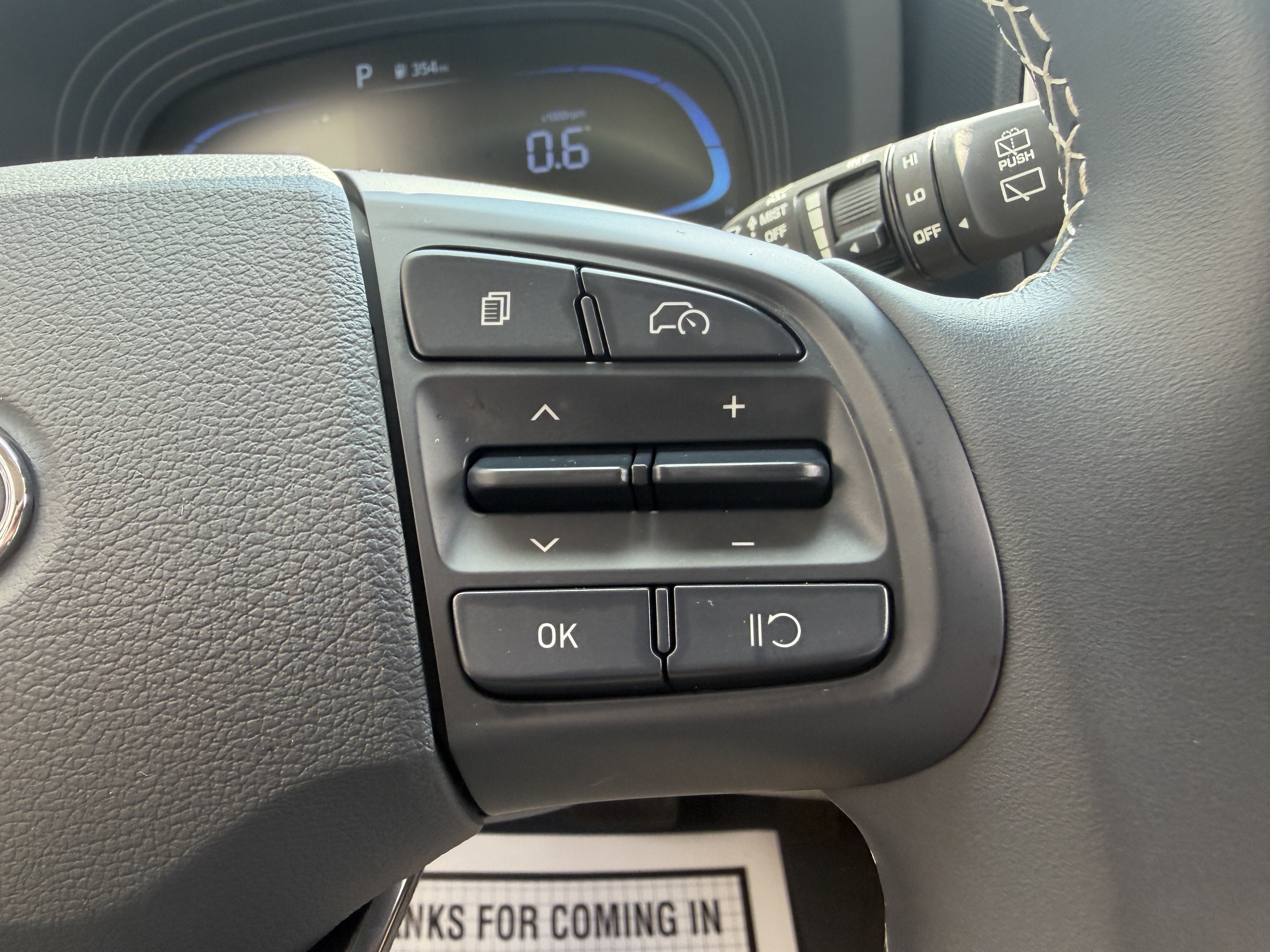 Certified 2025 Hyundai Venue Limited FWD image 31