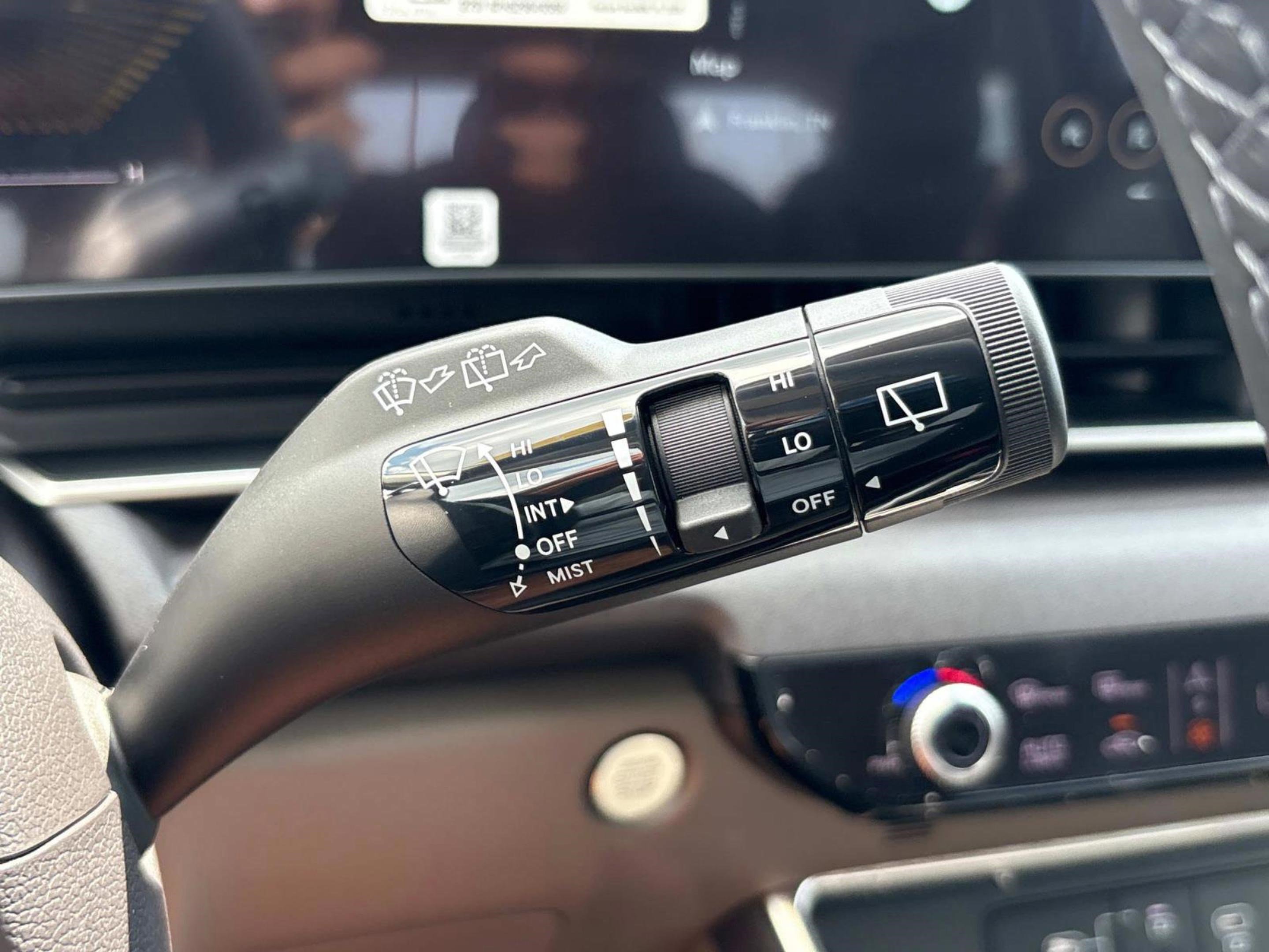 New 2026 Kia Carnival EX image 28