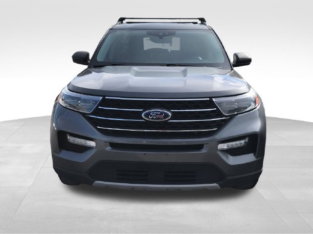 Used 2023 Ford Explorer XLT AWD/4WD image 35