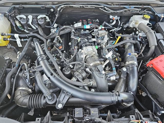 Used 2025 Ford Ranger Lariat w/ FX4 Off-Road Package image 31