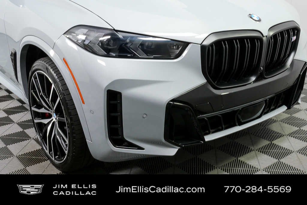 Used 2025 BMW X5 M60i AWD/4WD image 38