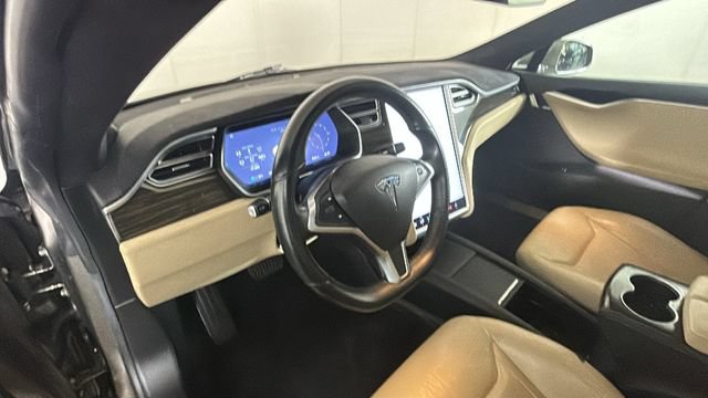 Used 2015 Tesla Model S 60 RWD image 12