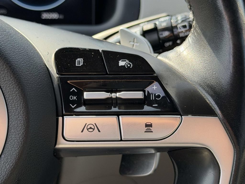 Certified 2023 Hyundai Tucson Limited AWD/4WD image 24