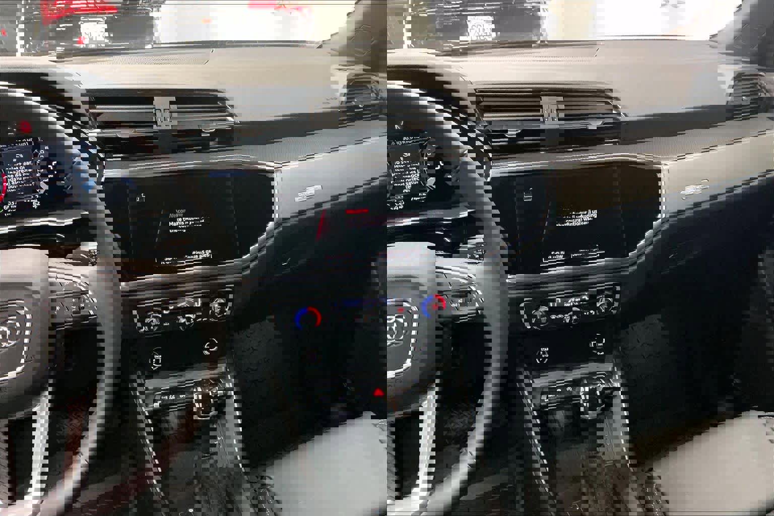 Certified 2025 Audi Q3 2.0T Premium w/ Convenience Package image 9