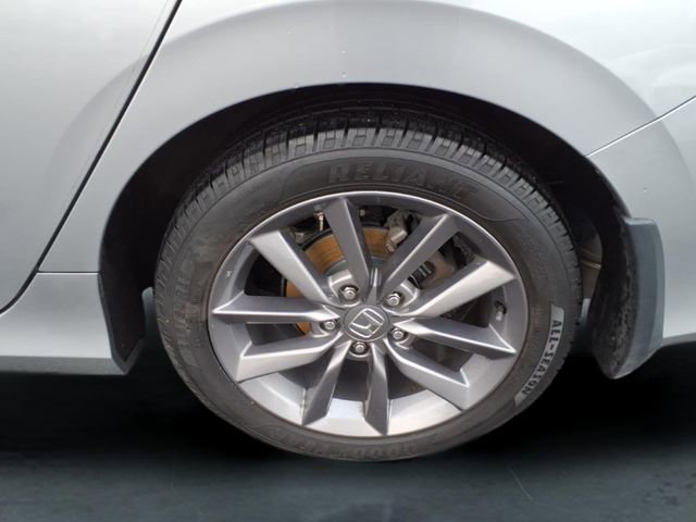 Used 2019 Honda Civic EX image 11