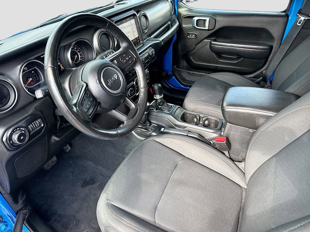 Used 2022 Jeep Wrangler Unlimited Sport AWD/4WD image 25