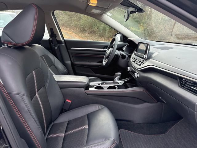 Used 2023 Nissan Altima 2.5 SR image 23