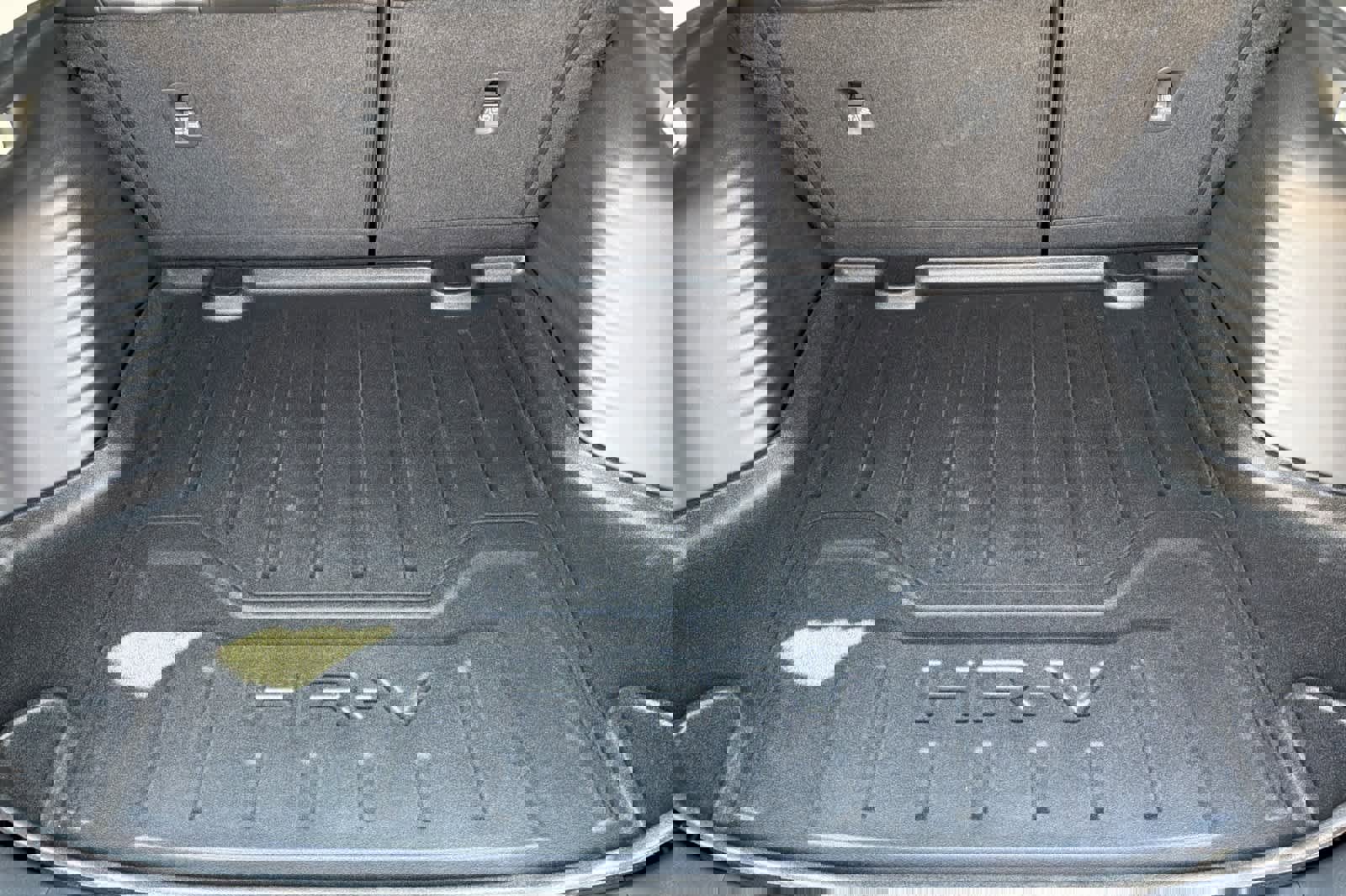 Used 2025 Honda HR-V EX-L image 17