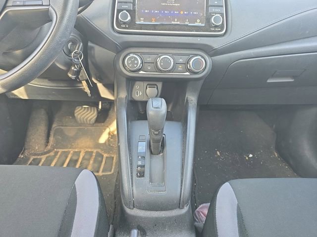 Certified 2025 Nissan Versa S w/ Trunk Package image 3