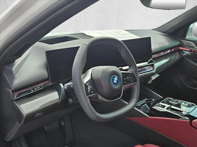 New 2026 BMW i5 eDrive40 w/ Premium Package image 9