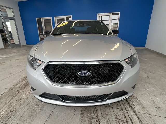 Used 2019 Ford Taurus SHO w/ Driver Assist Package image 2
