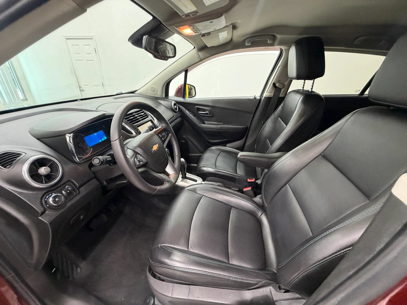 Used 2016 Chevrolet Trax LTZ AWD/4WD image 14