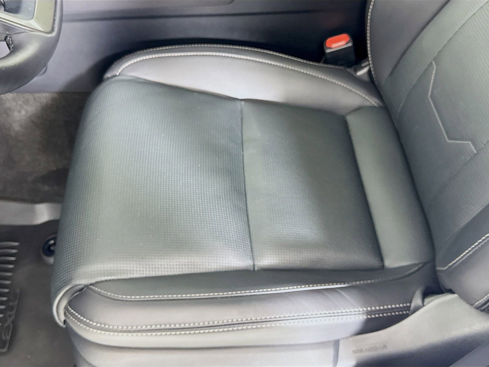 Used 2025 Lexus GX 550 w/ Accessory Package (2T) image 18