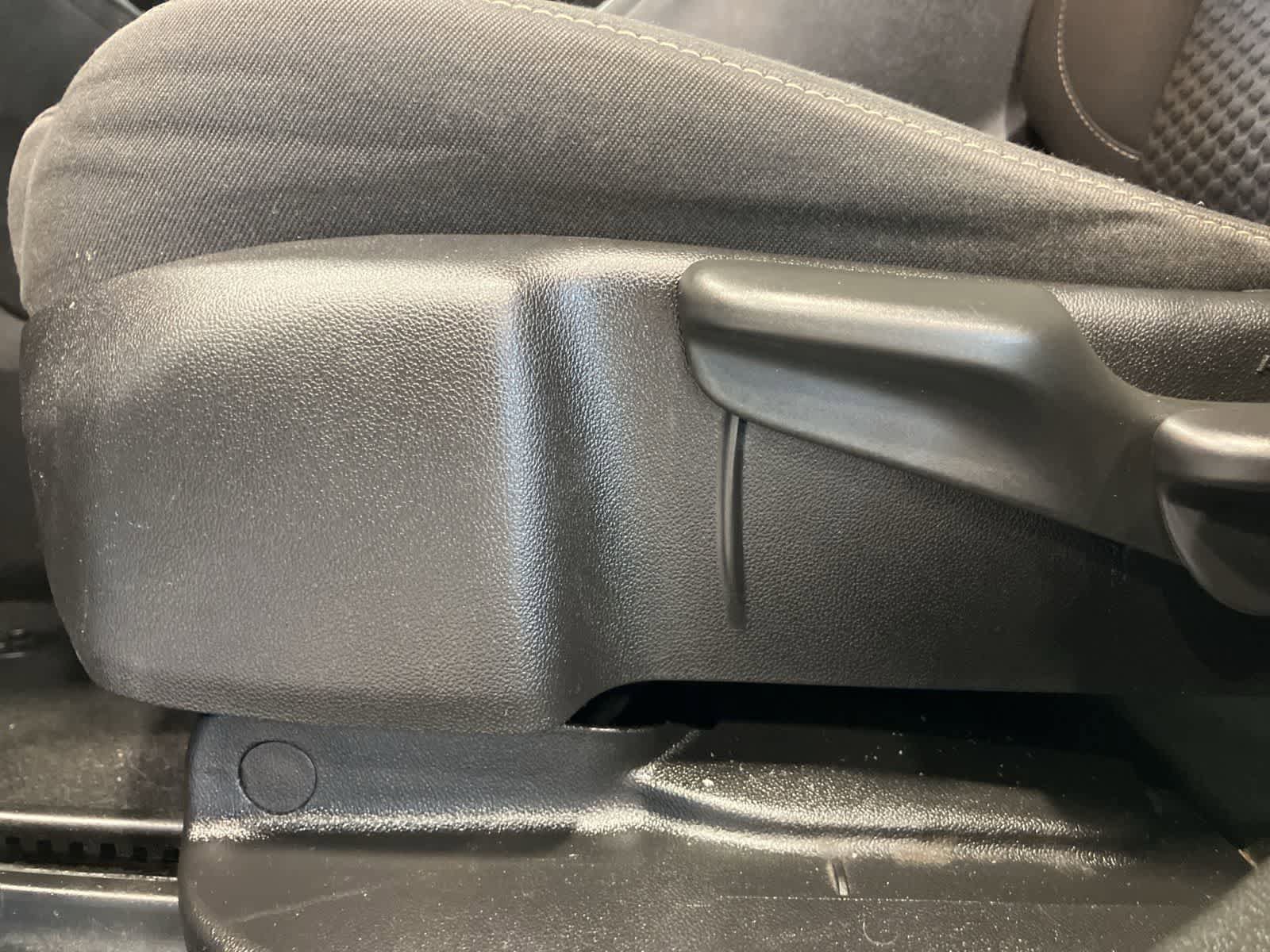 Used 2019 GMC Acadia SLE FWD image 11