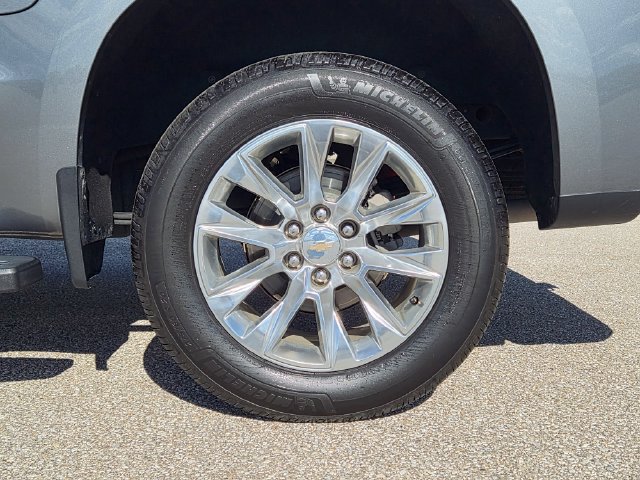 Used 2020 Chevrolet Silverado 1500 LTZ AWD/4WD image 10