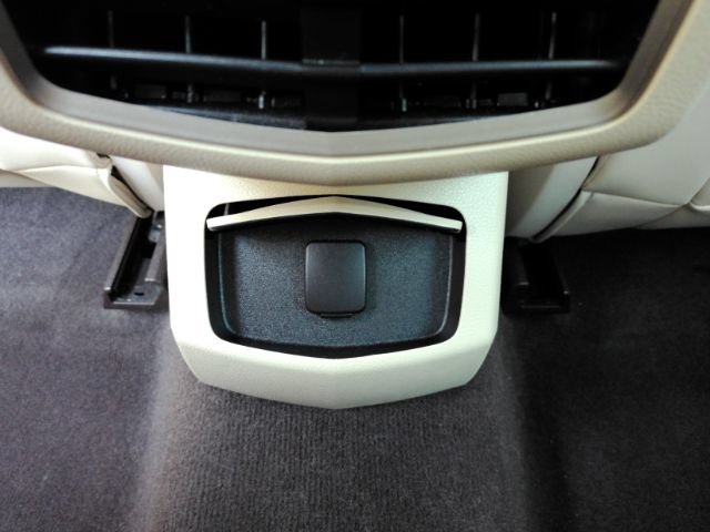 Used 2019 Lincoln MKZ Premiere FWD image 28
