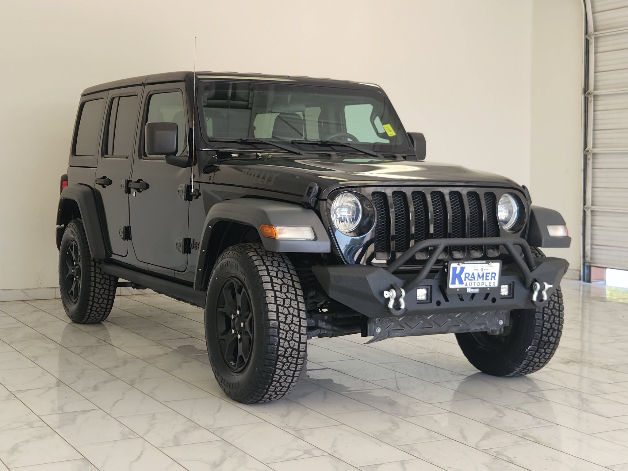 Used 2023 Jeep Wrangler Unlimited Sport AWD/4WD image 3