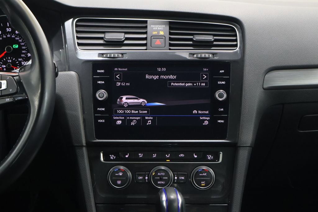 Used 2019 Volkswagen e-Golf SE w/ Driver Assistance Package FWD image 19