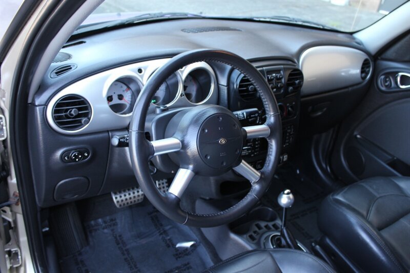 Used 2005 Chrysler PT Cruiser GT FWD image 9