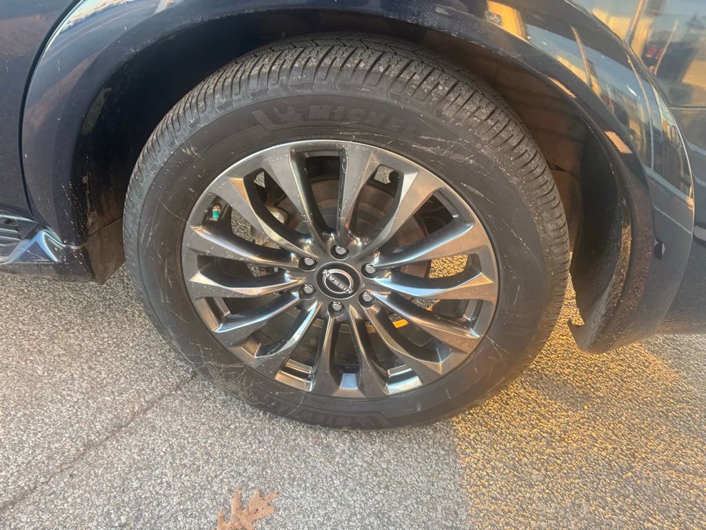 Used 2021 Nissan Armada Platinum w/ Captain's Chairs Package image 12