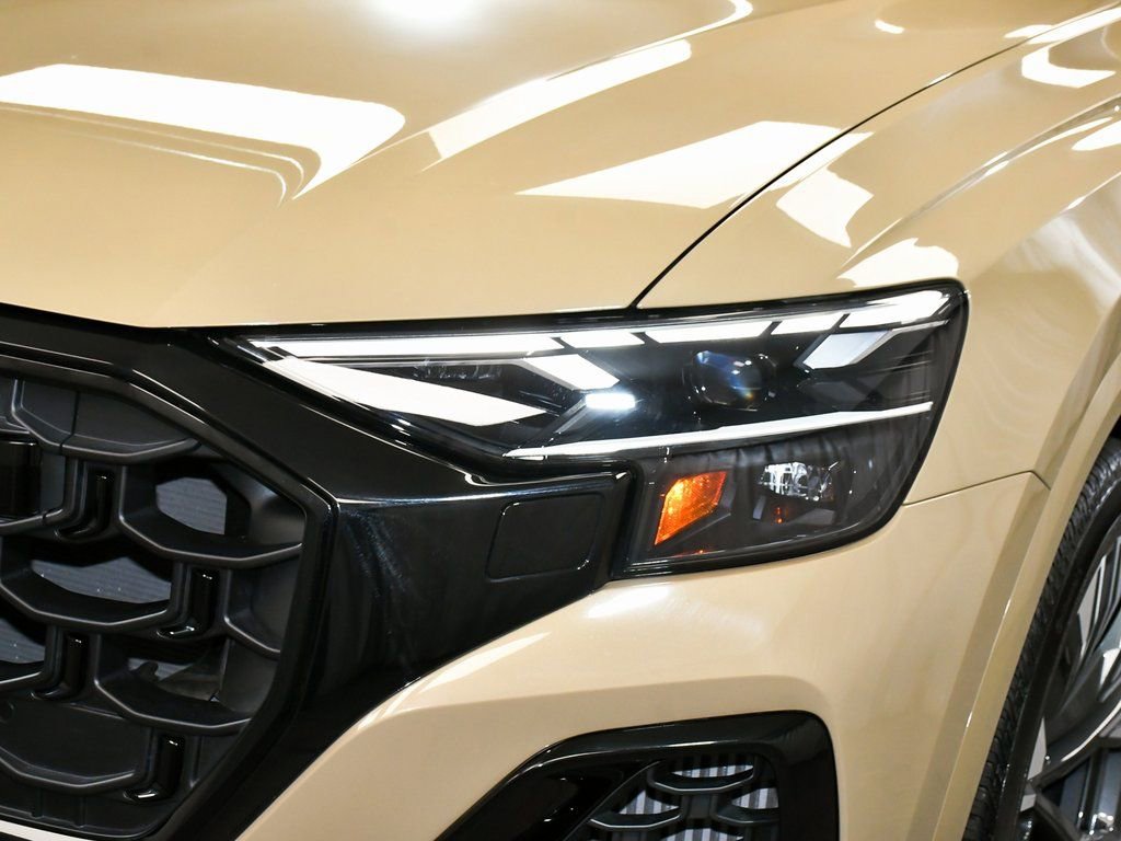 Used 2024 Audi Q8 Premium Plus w/ Premium Plus Package image 95