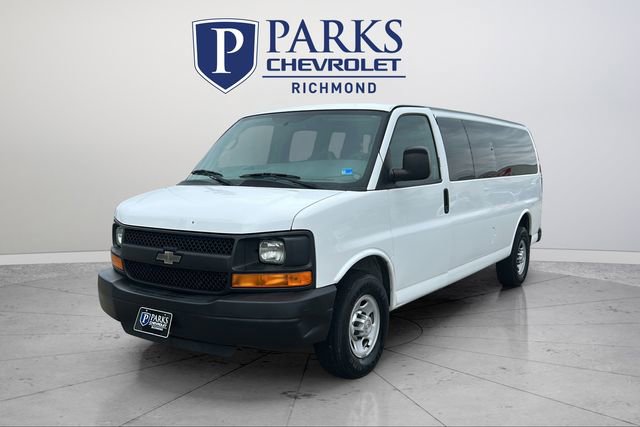 Used 2013 Chevrolet Express 3500 LS RWD image 3