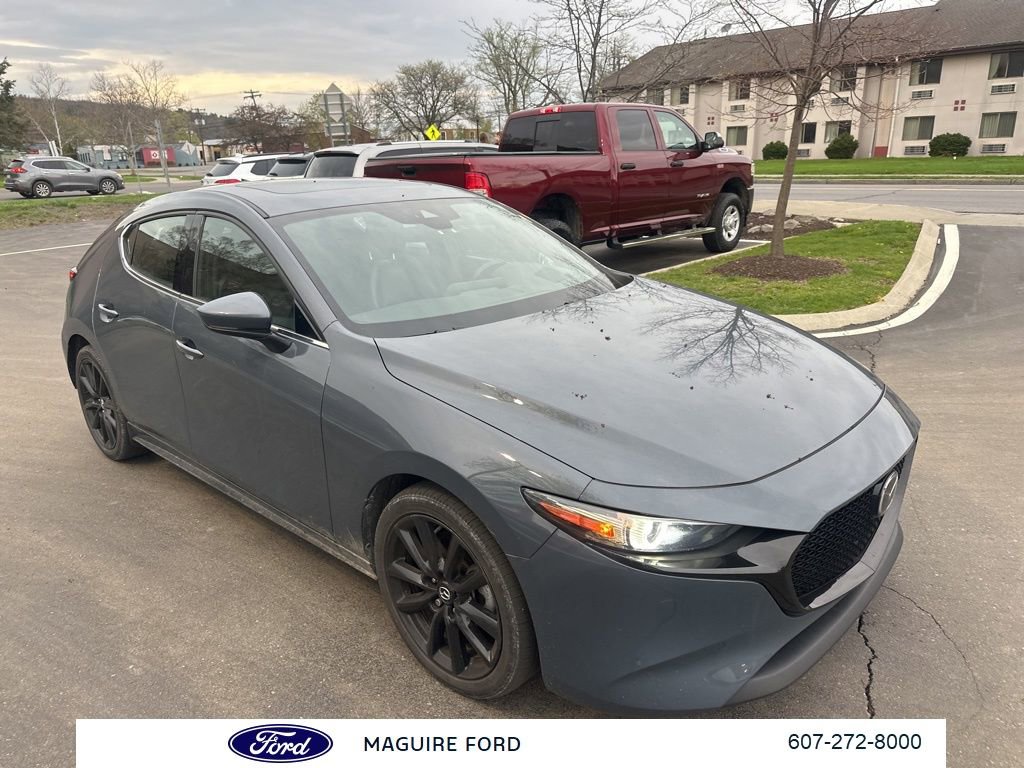 Used 2021 MAZDA MAZDA3 s image 1