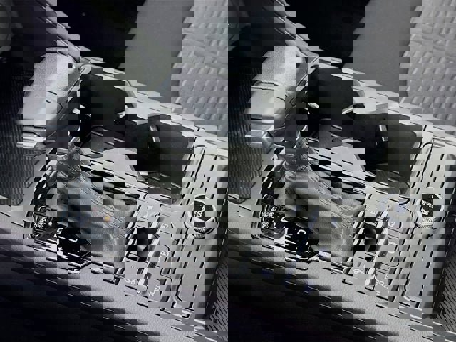 New 2025 Kia K5 LXS image 16