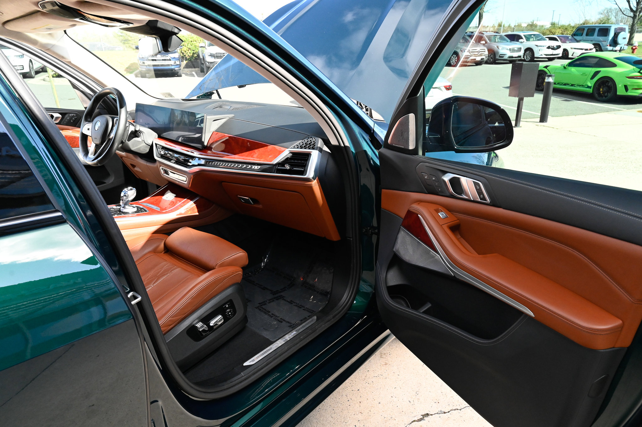 Used 2024 BMW ALPINA XB7 image 53