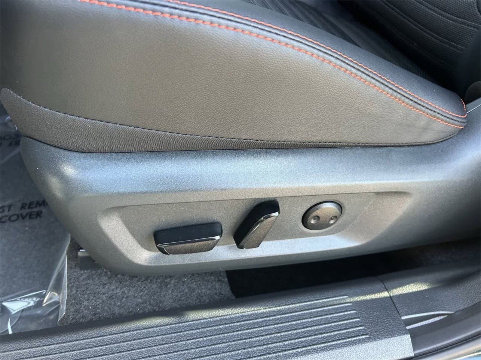 New 2026 Nissan Rogue SV AWD/4WD image 17
