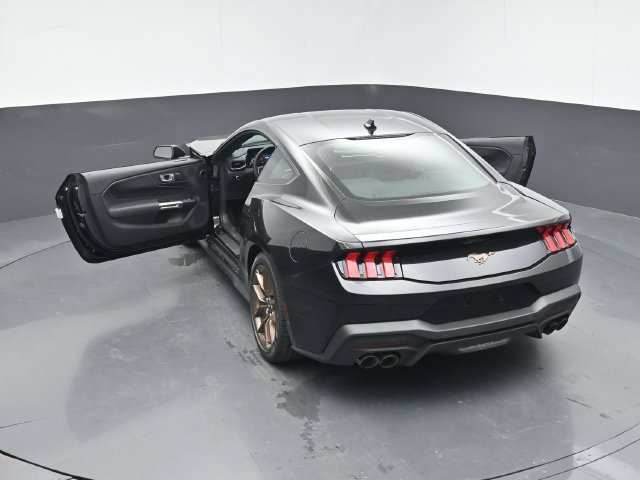 Used 2026 Ford Mustang Premium RWD image 53